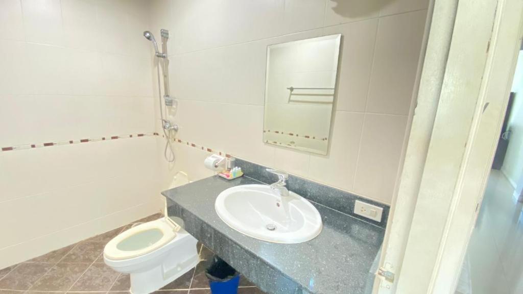 Sweet Dream Hotel Patong Phuket ภายนอก รูปภาพ